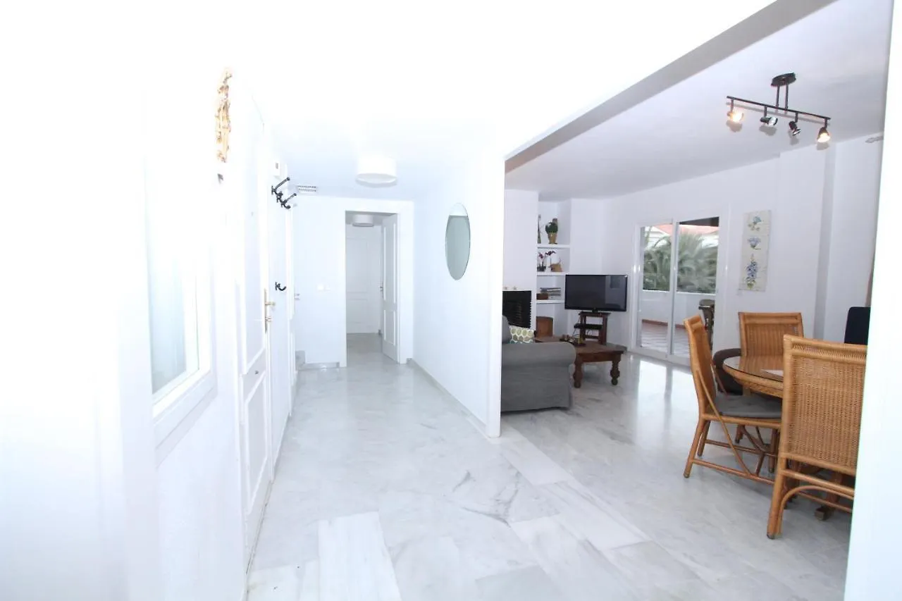 Apartment Los Naranjos Marbella
