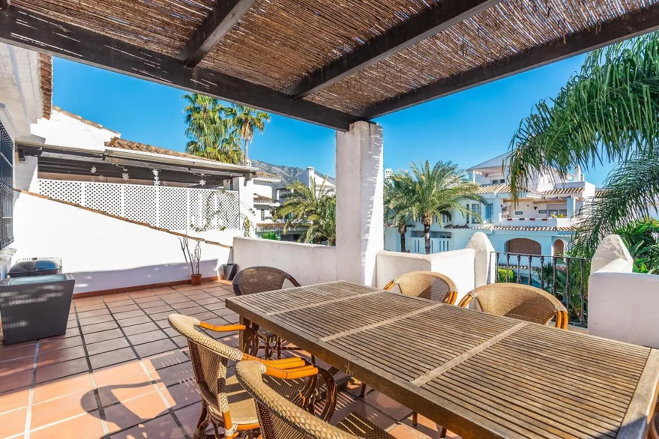Apartment Los Naranjos Marbella