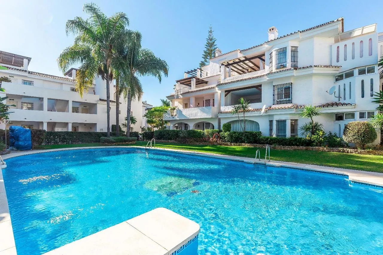 Apartment Los Naranjos Marbella